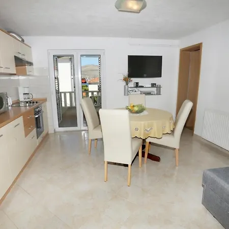 Apartment Bareta Okrug Gornji