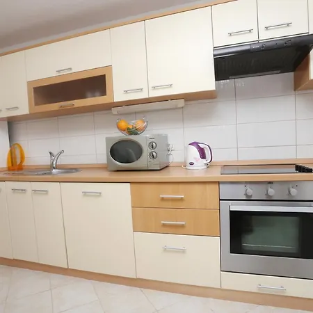 Apartment Bareta *