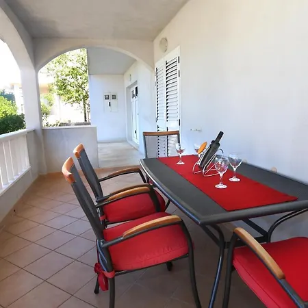 Apartment Bareta