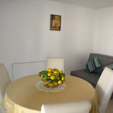 Apartment Bareta *